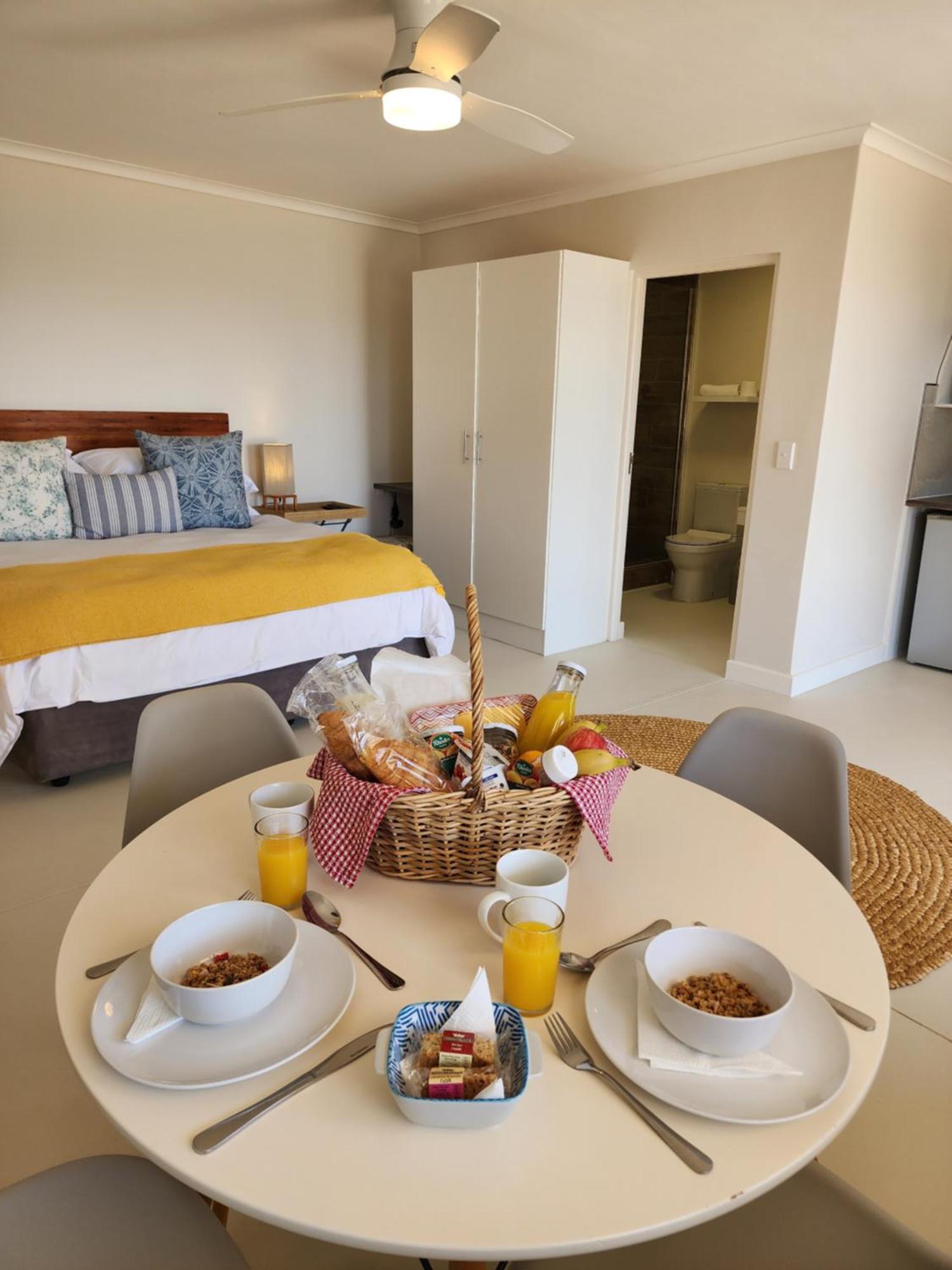 The Tides Bed & Breakfast Simonʼs Town Екстериор снимка